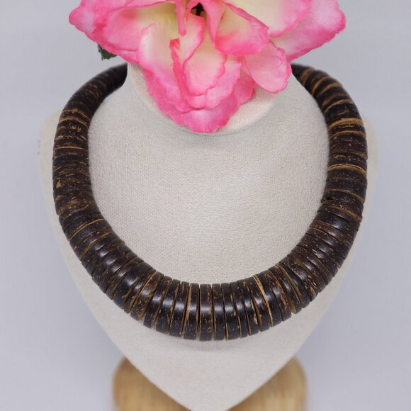 Chunky Graduated Brown Wood Disc Beaded Statement Bohemian Necklace 19" - Picture 5 of 12